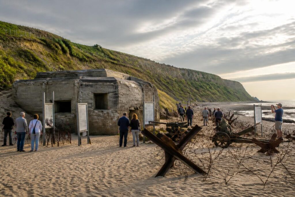 découvrez le musée du mur de l’atlantique et plongez au cœur de l’histoire du littoral normand à travers une immersion unique dans la seconde guerre mondiale.